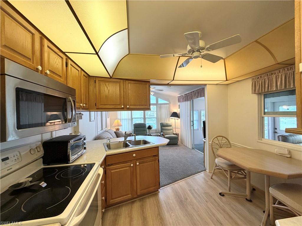 4701 Mayflower Way W Property Photo 12
