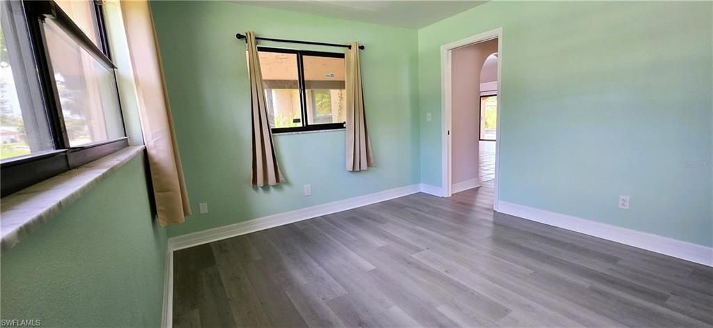1031 Averly St Property Photo 18
