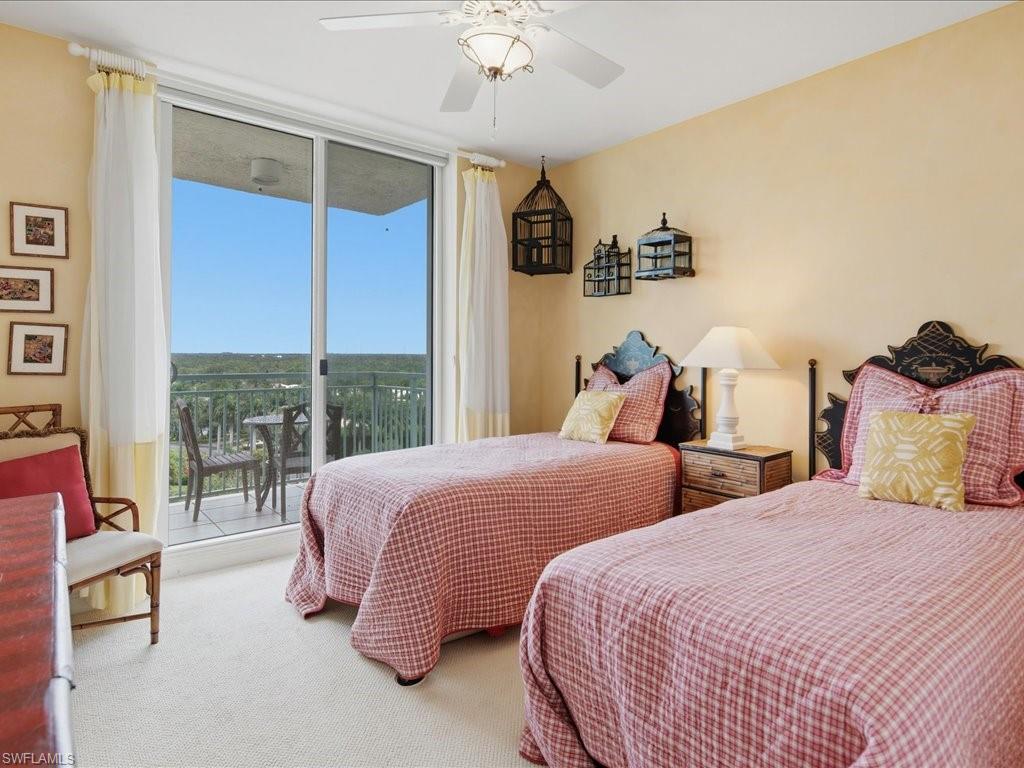 425 Cove Tower Dr 901 Property Photo 29