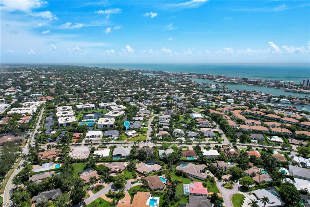 740 Park Shore Dr Property Photo 33