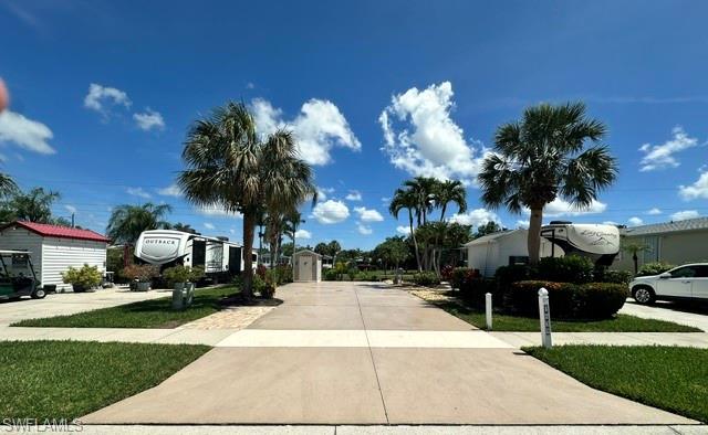 1639 Diamond Lake Cir Property Photo 2