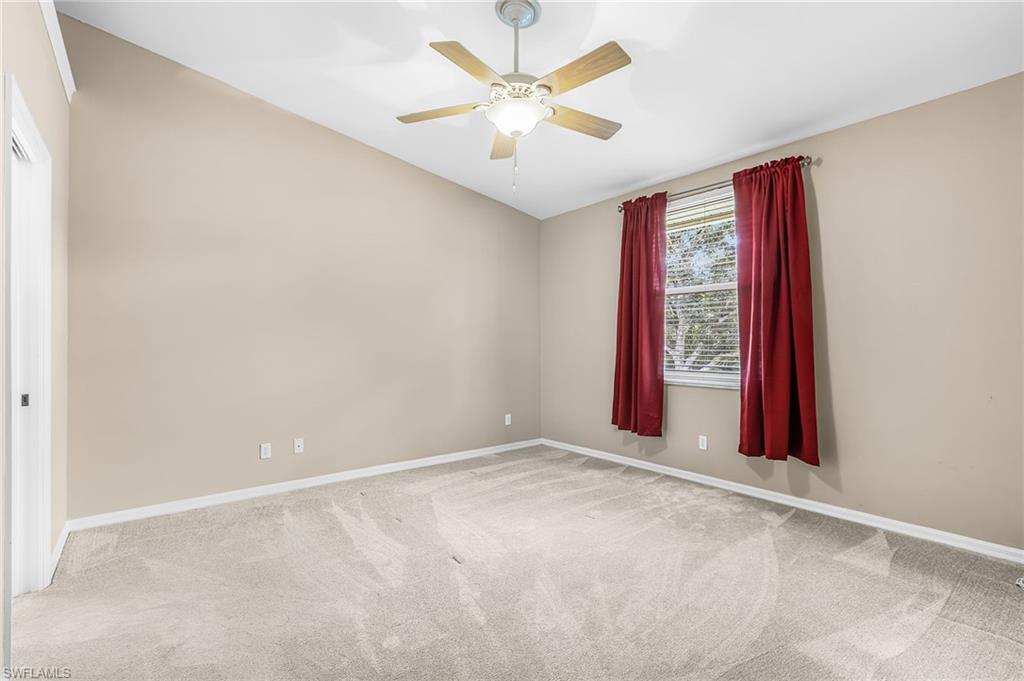 305 Robin Hood Cir 204 Property Photo 14