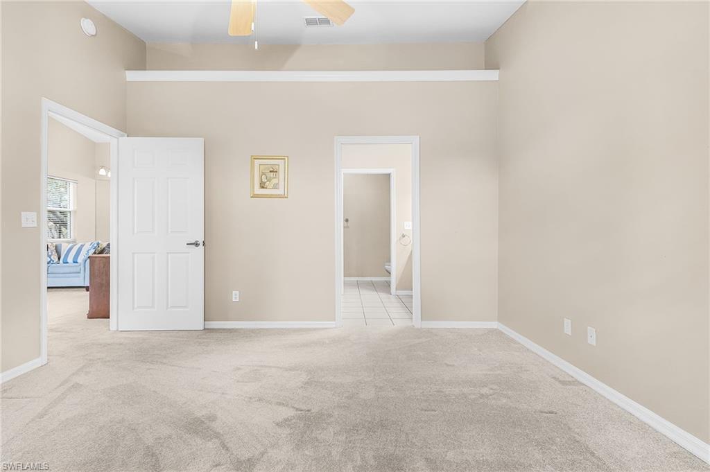 305 Robin Hood Cir 204 Property Photo 15