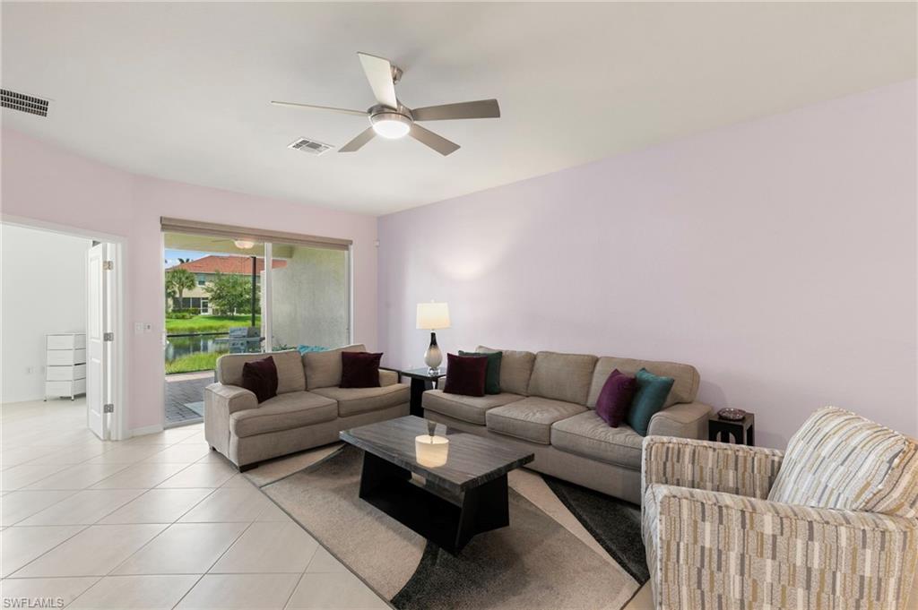2547 Vine Ave Property Photo 6