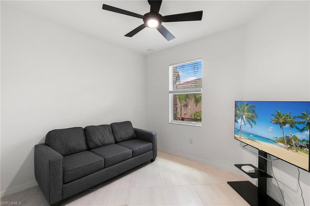 2547 Vine Ave Property Photo 20