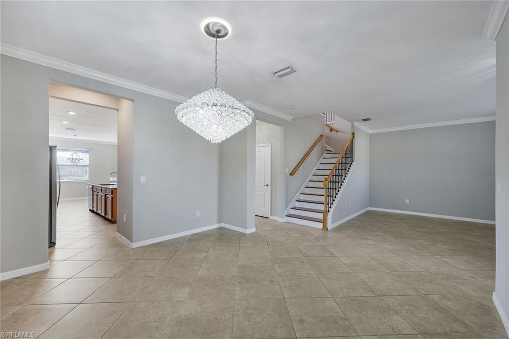 2262 Vermont Ln Property Photo 5