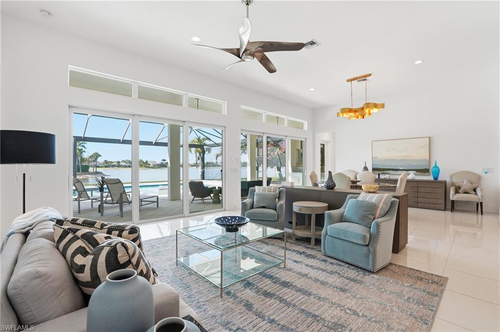 14831 Dockside Ln Property Photo 8