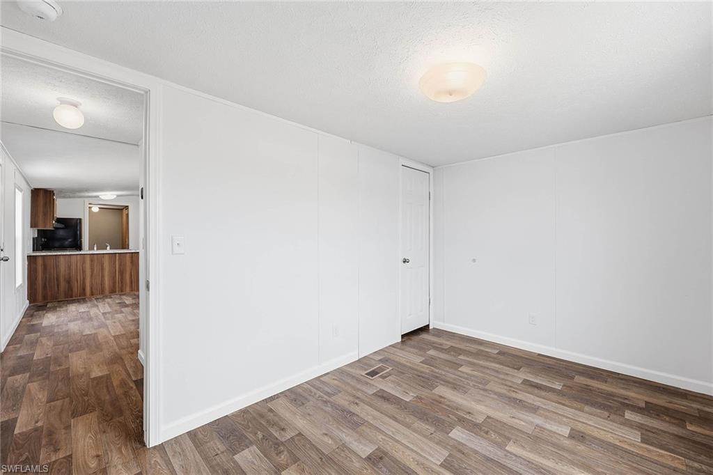 226022446 Property Photo 9