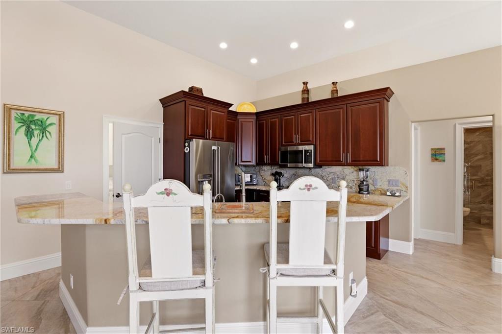1045 Bonita Ct Property Photo 10