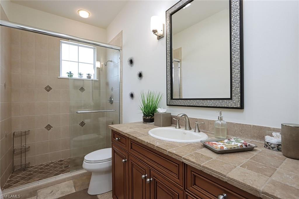 2868 Tiburon Blvd E 102 Property Photo 19