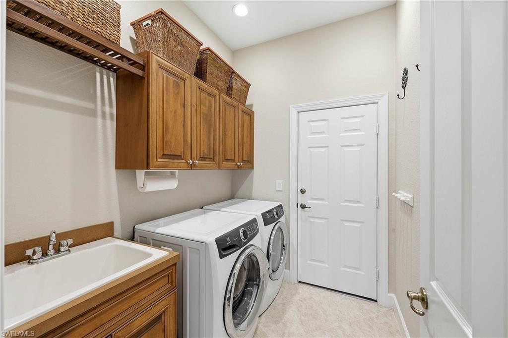 8793 Mustang Island Cir Property Photo 32