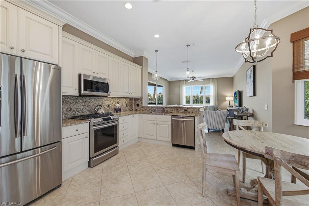 9270 Campanile Cir 204 Property Photo 6