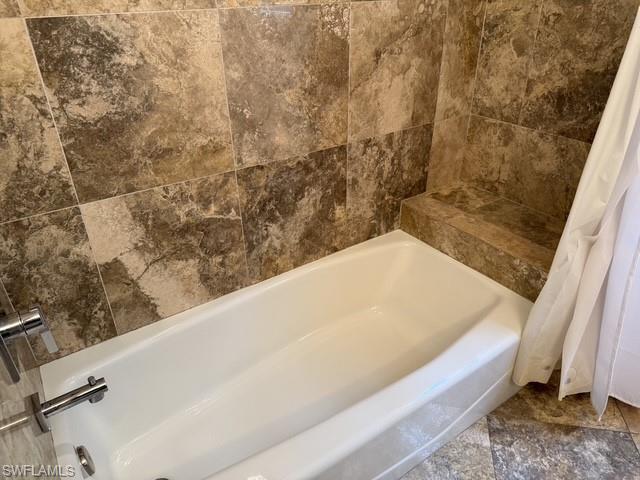 1280 Cypress Woods Dr Property Photo 9