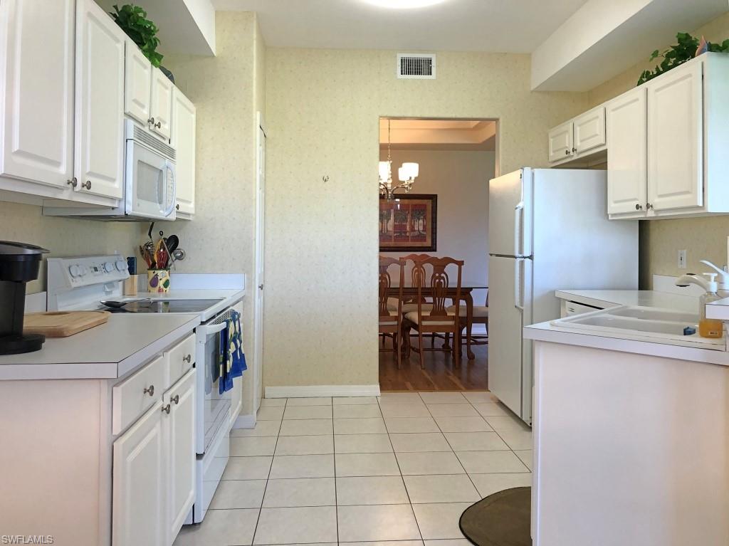 14570 Grande Cay Cir 2406 Property Photo 3