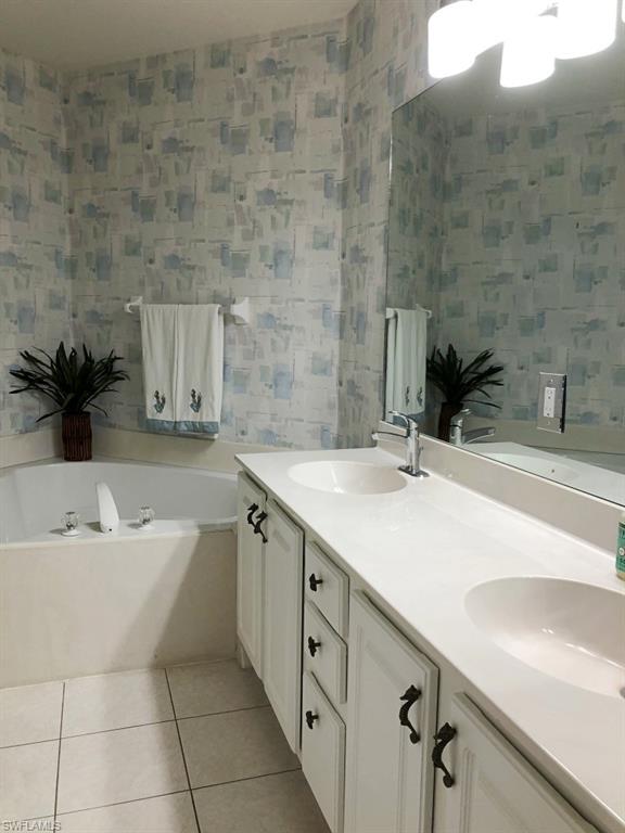 14570 Grande Cay Cir 2406 Property Photo 11