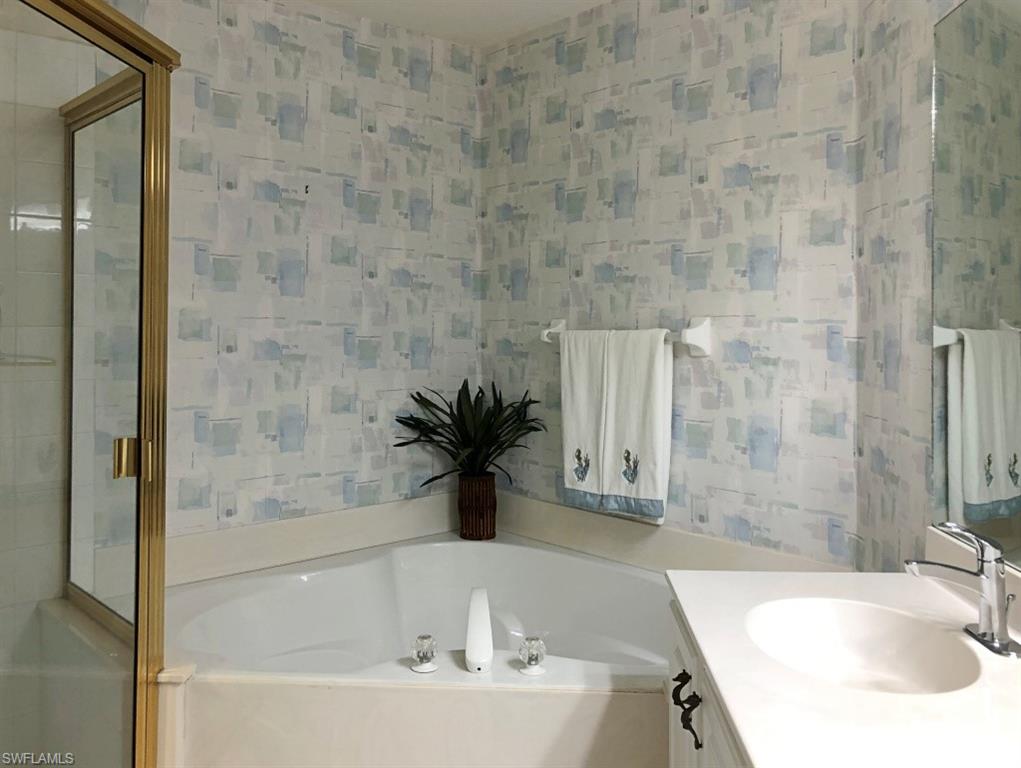 14570 Grande Cay Cir 2406 Property Photo 12