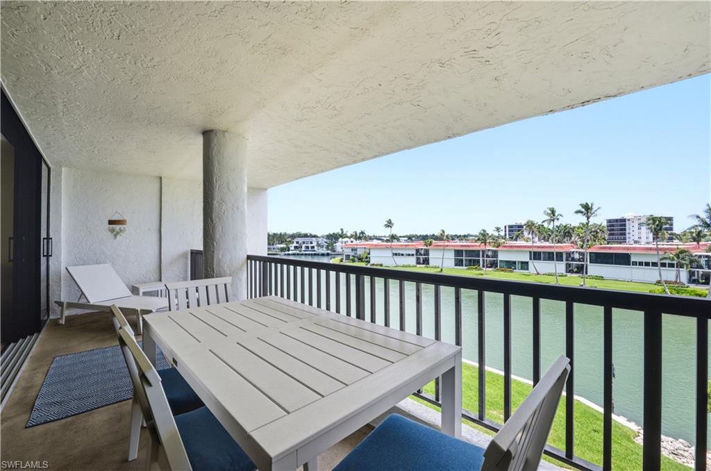2316 Gulf Shore Blvd N 411 Property Photo 24