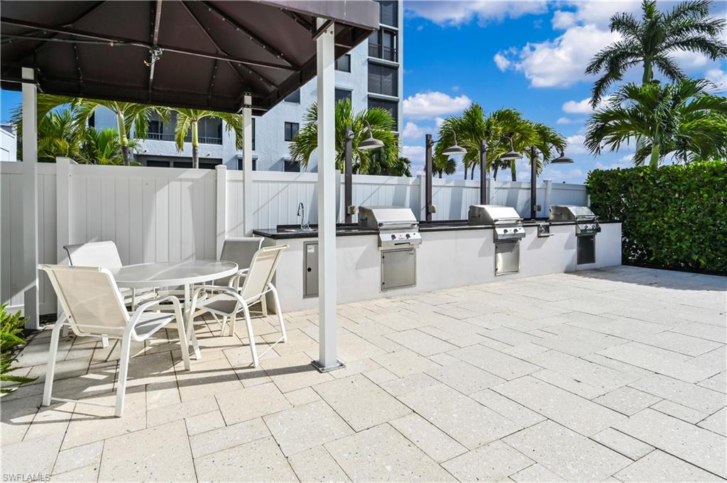 2316 Gulf Shore Blvd N 411 Property Photo 45