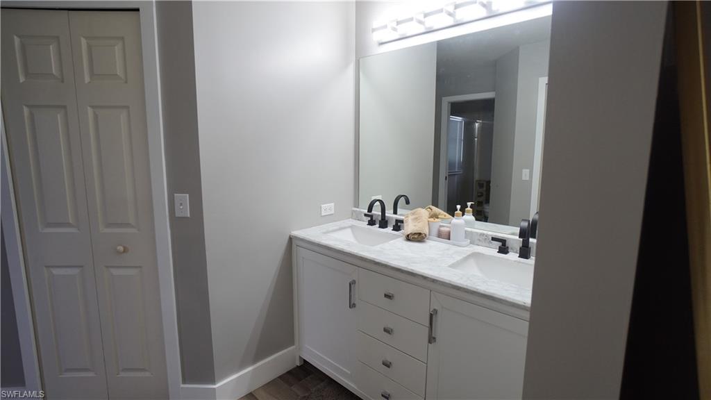 1203 33rd St Property Photo 6