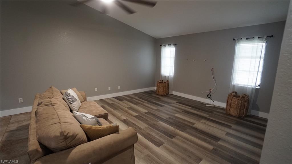 1203 33rd St Property Photo 13