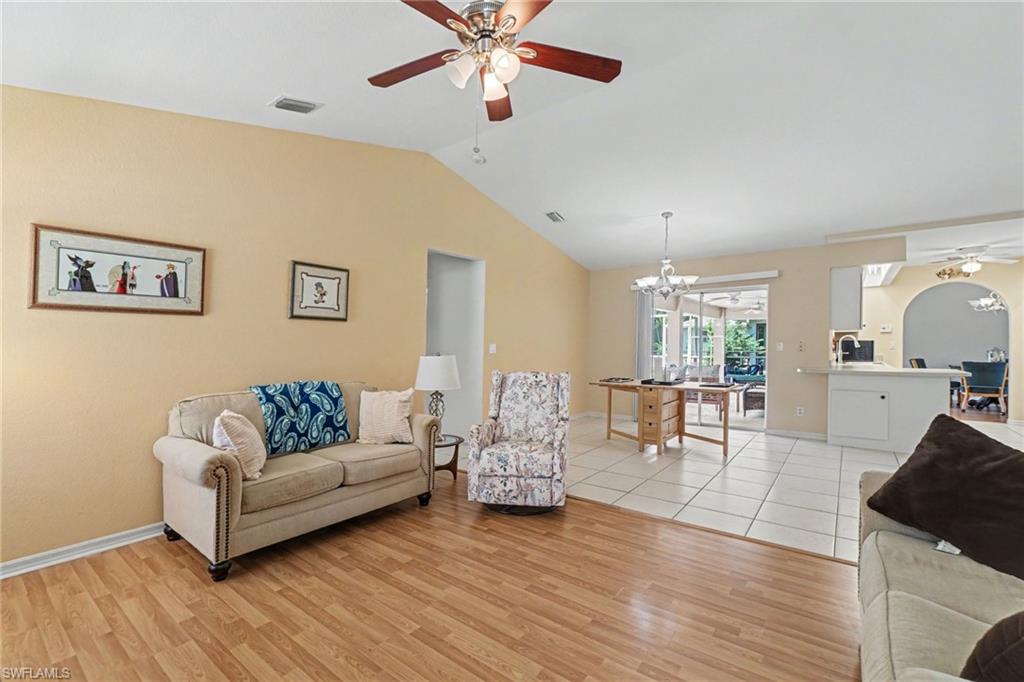 1714 21st Ter Property Photo 5
