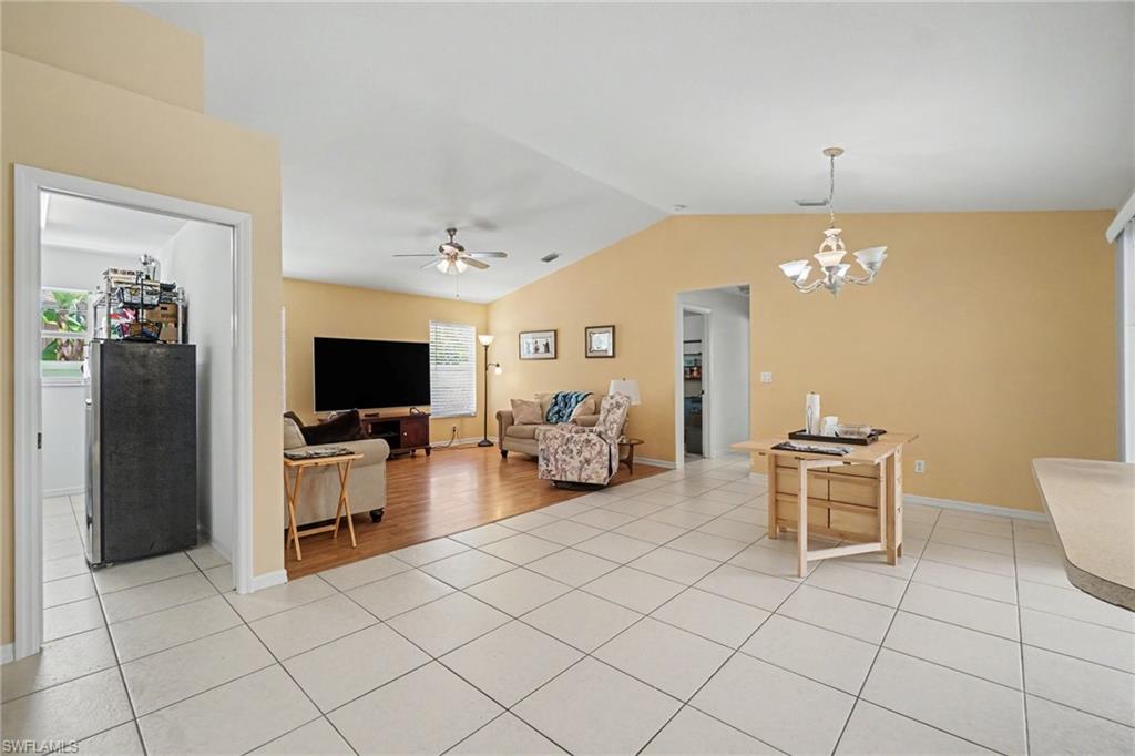 1714 21st Ter Property Photo 7