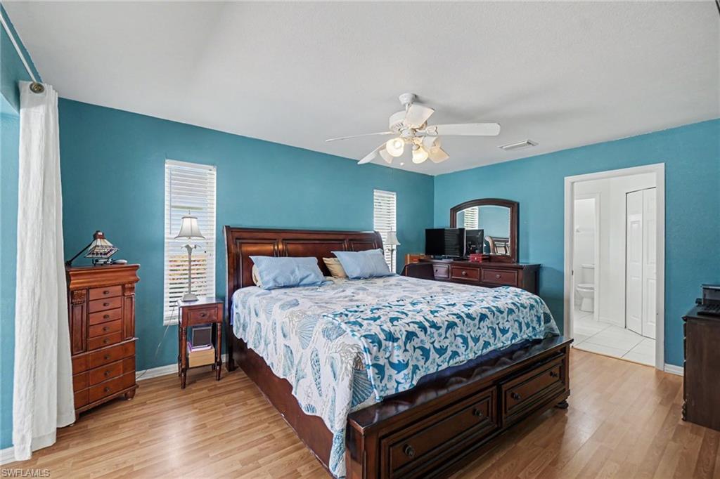 1714 21st Ter Property Photo 10