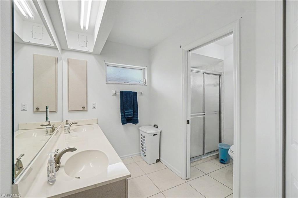 1714 21st Ter Property Photo 13
