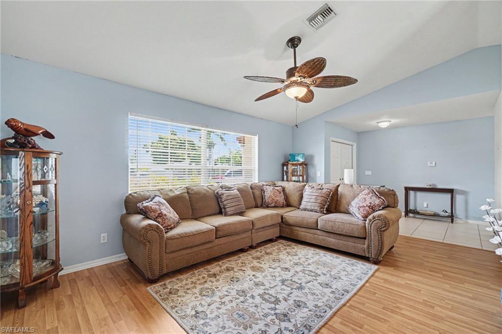 1714 21st Ter Property Photo 14