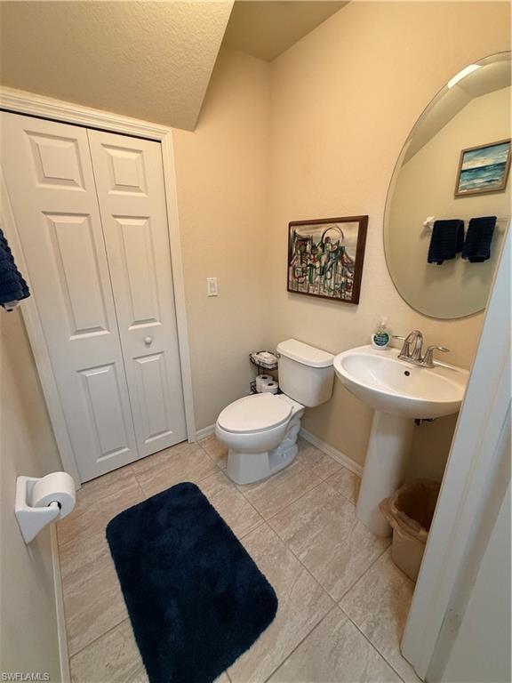 9073 Gervais Cir 1007 Property Photo 6