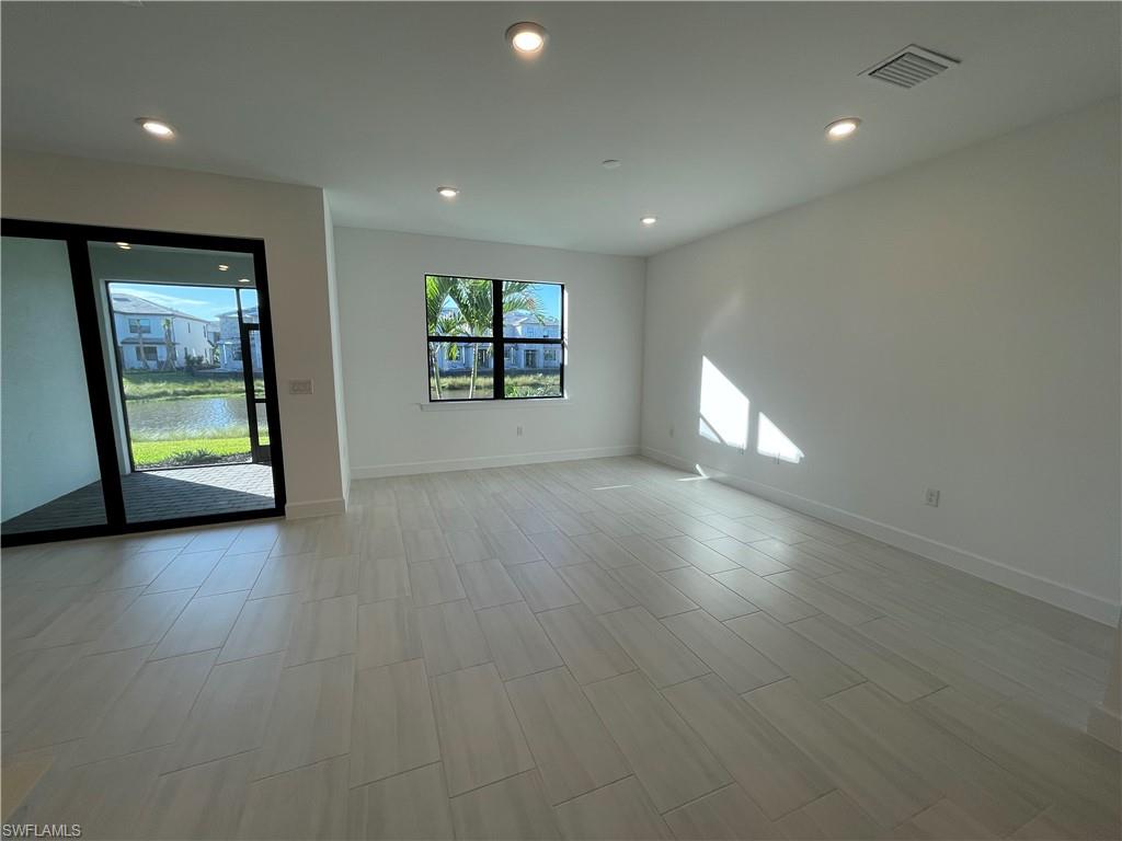 4101 Sonoma Oaks Cir Property Photo 13