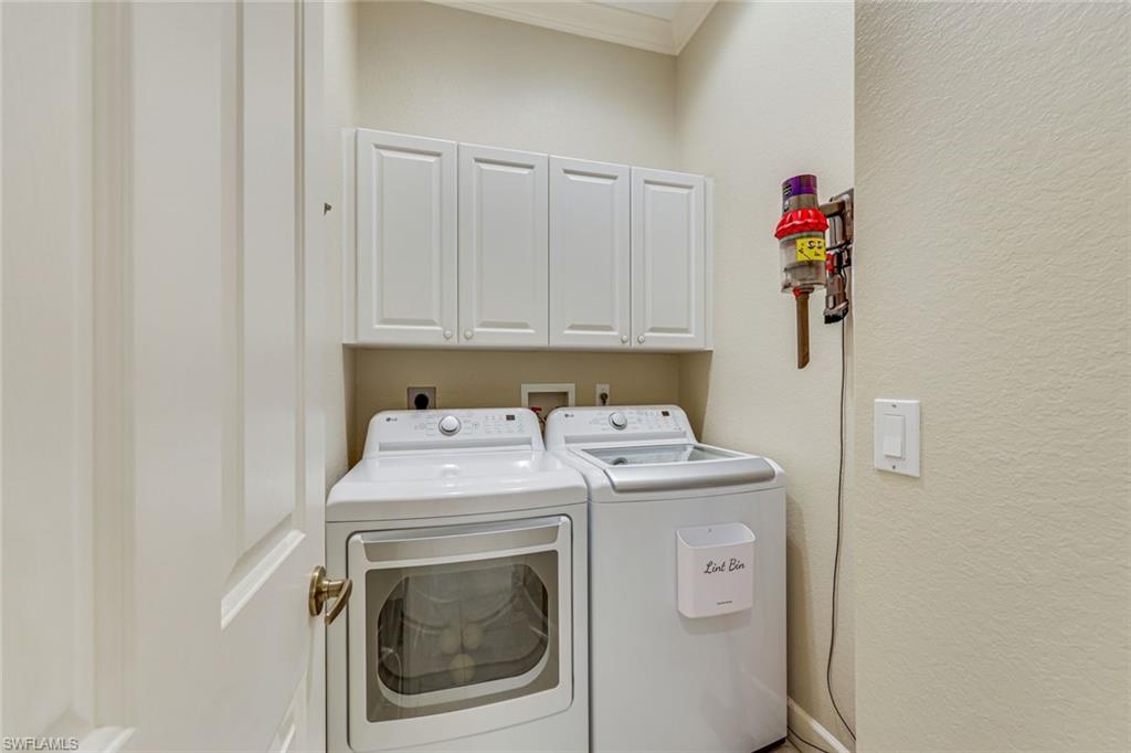 14734 Glen Eden Dr Property Photo 21