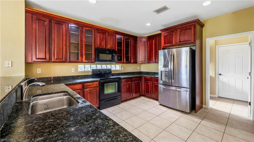 1703 Sarazen Pl Property Photo 17