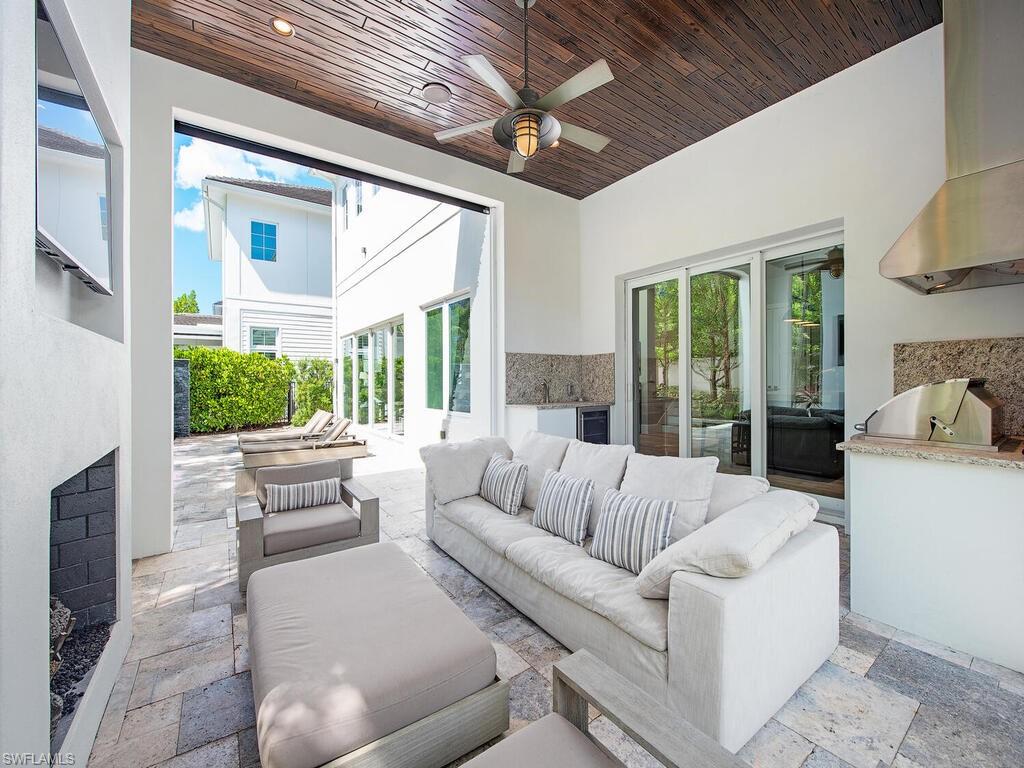 9200 Mercato Way Property Photo 3