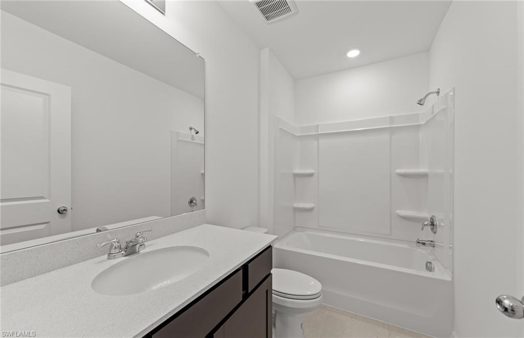 1025 Caloosa Breeze Dr Property Photo 7