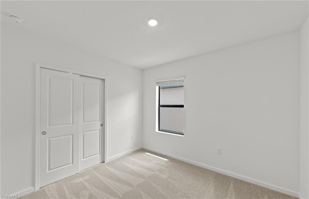 1025 Caloosa Breeze Dr Property Photo 10
