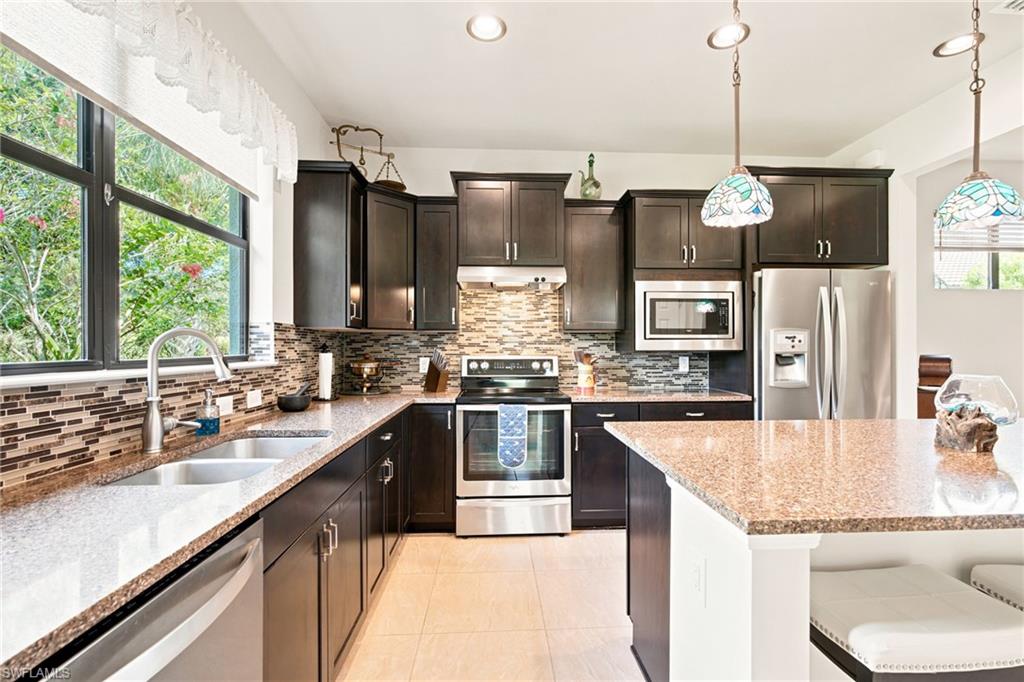 5203 Ciatto Way Property Photo 17