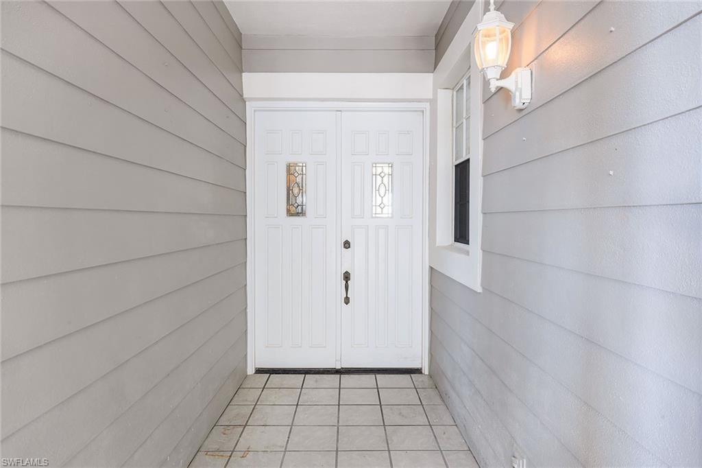 828 Hideaway Cir E 423 Property Photo 4