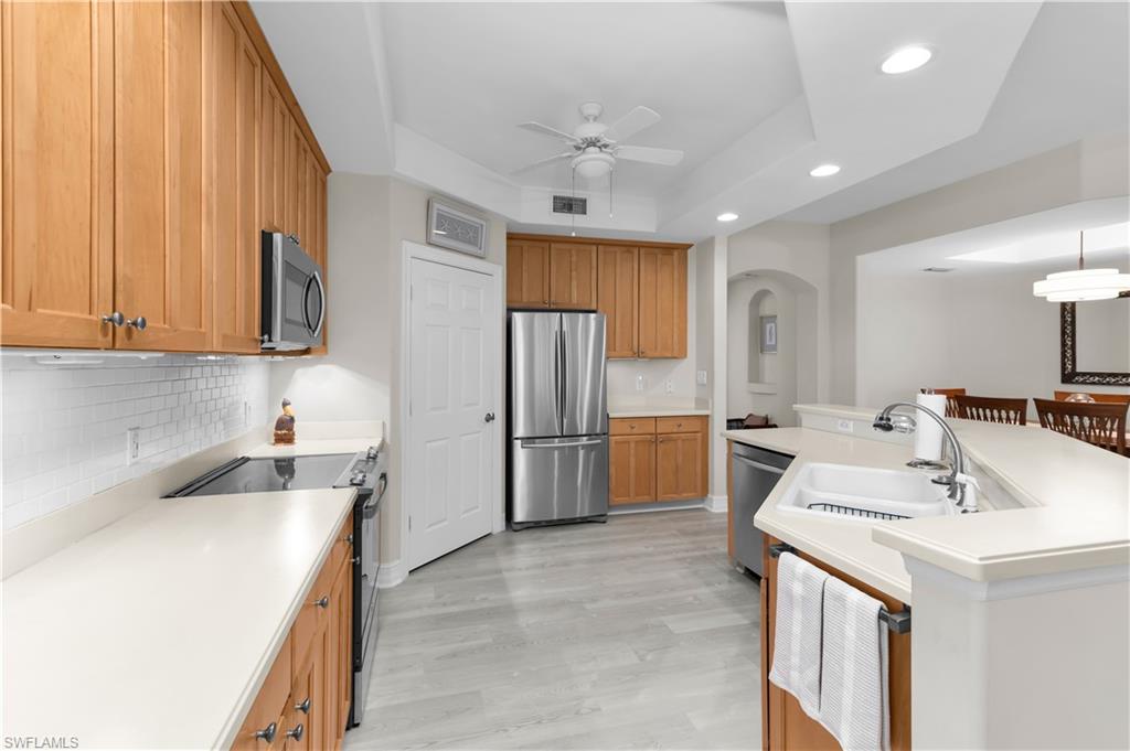 1273 Rialto Way 102 Property Photo 17