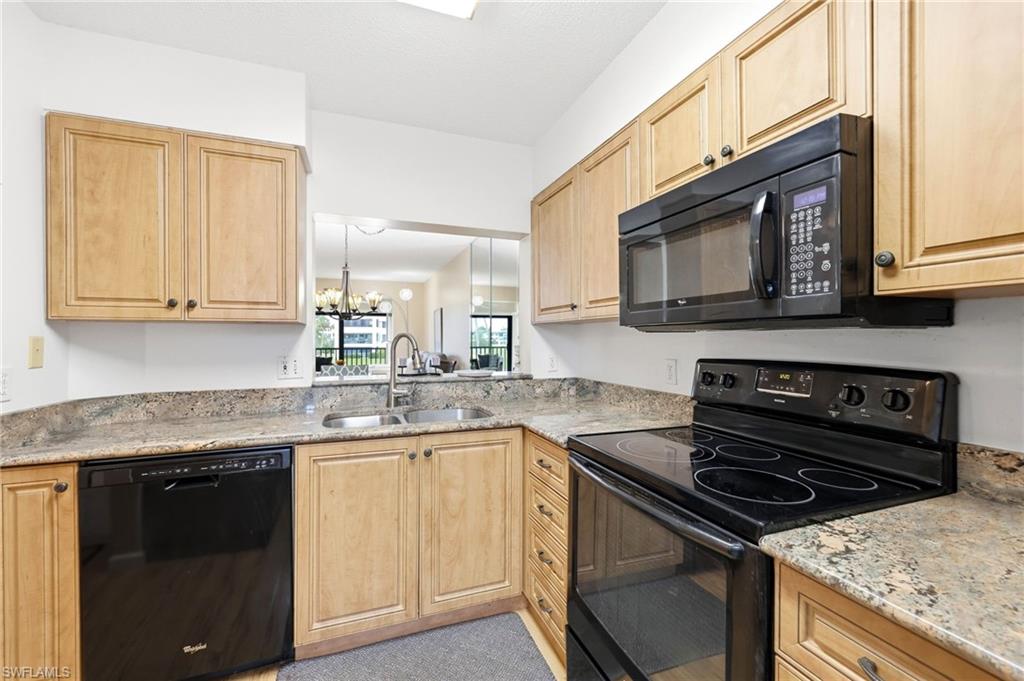 7406 Lake Breeze Dr 218 Property Photo 7
