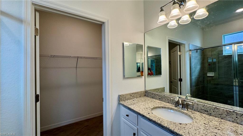 2066 Tamarron Ln Property Photo 18