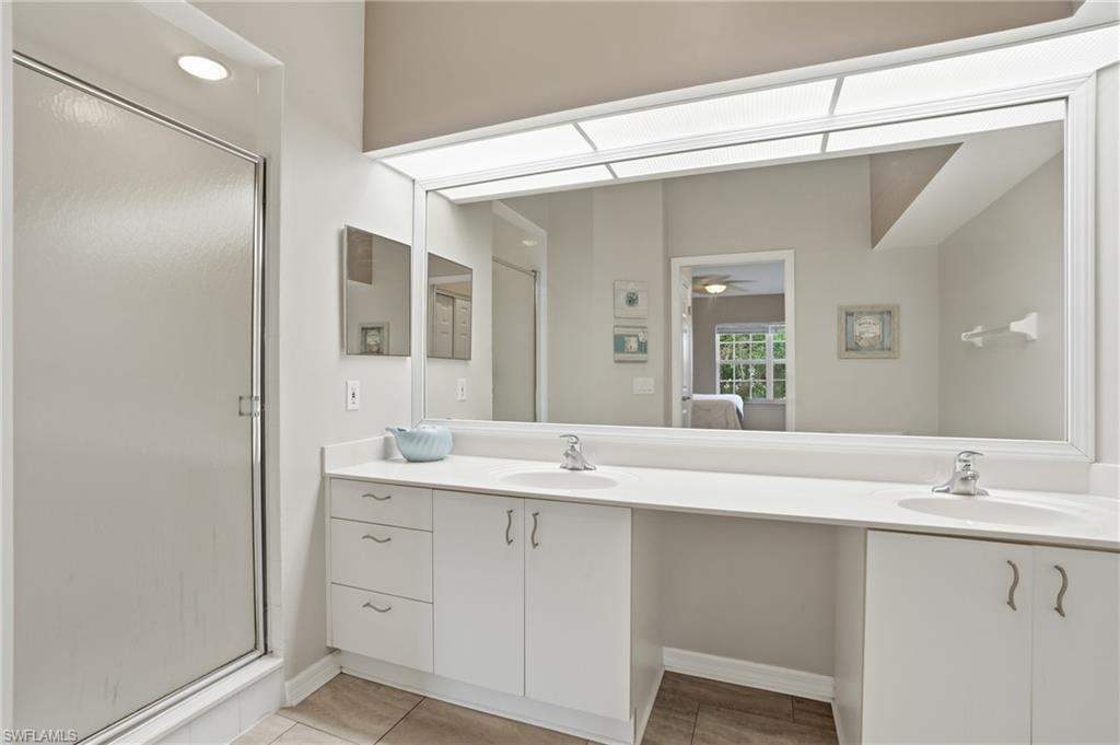 6914 Satinleaf Rd N 201 Property Photo 17