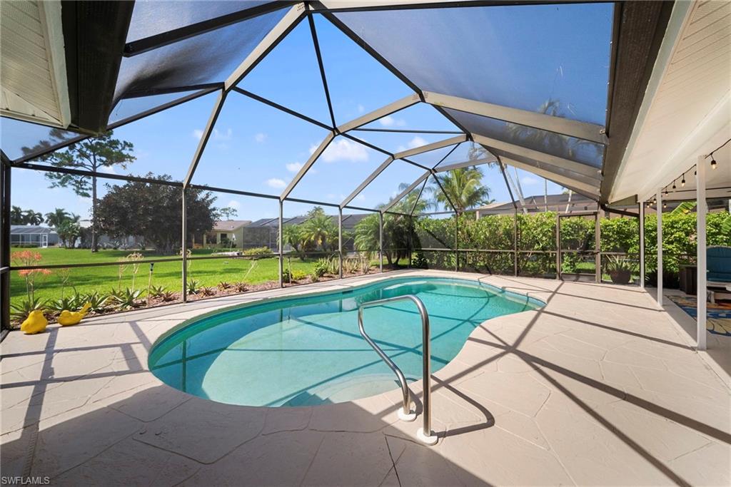 28581 Winthrop Cir Property Photo 4