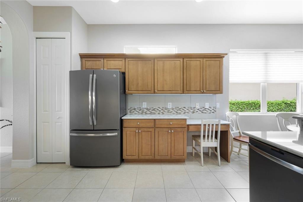 28201 L Burton Fletcher Ct Property Photo 17