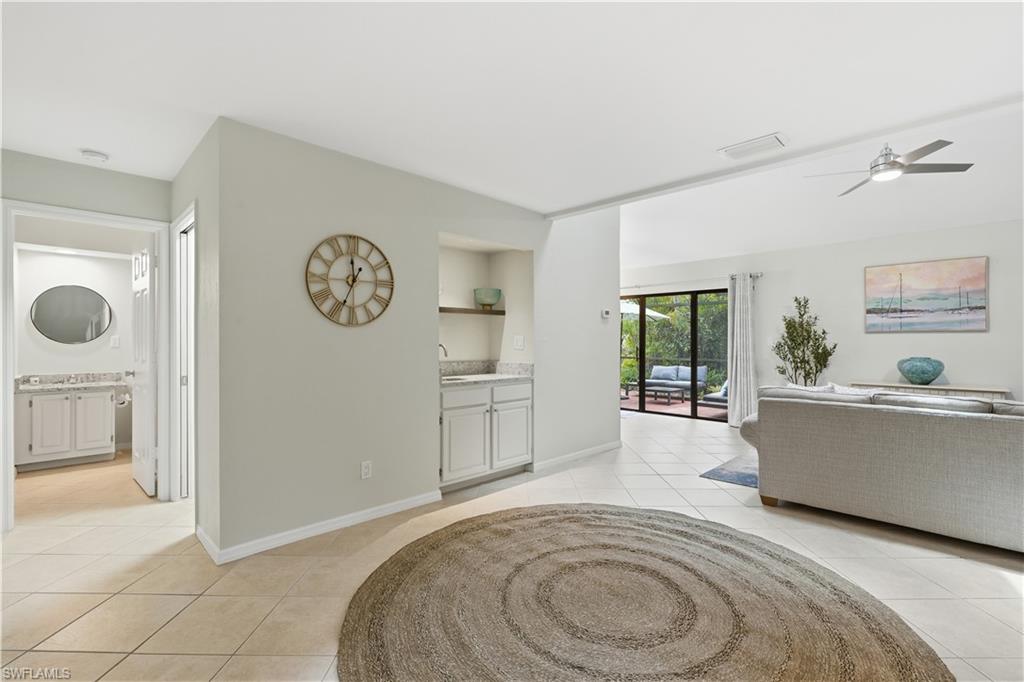 1281 Solana Rd Property Photo 13