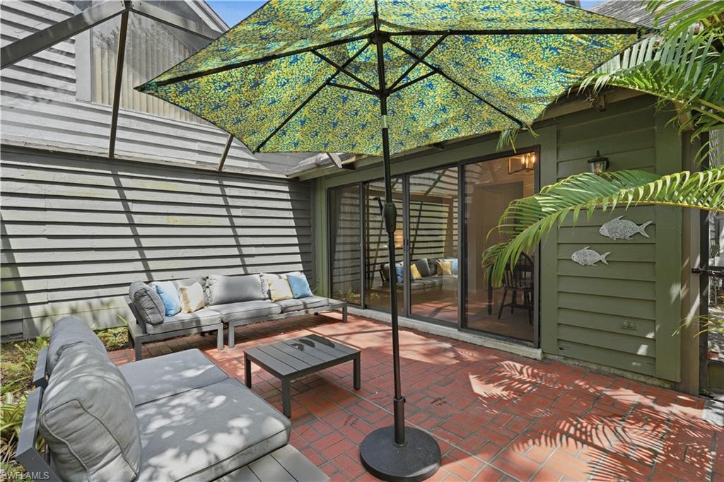1281 Solana Rd Property Photo 25