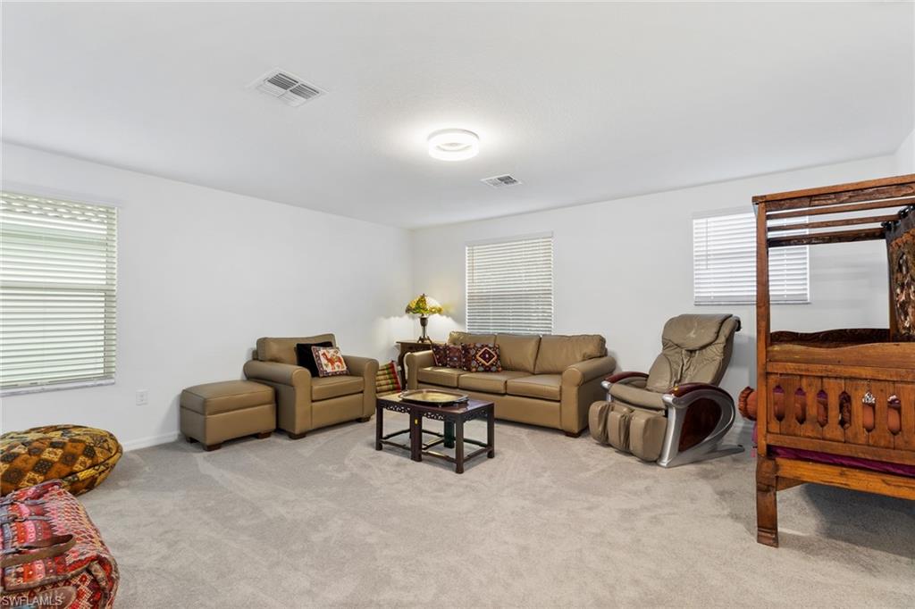 2516 Kona Way Property Photo 13