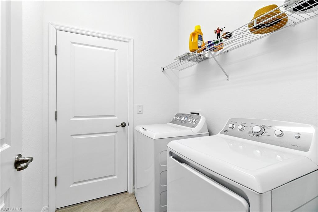 2516 Kona Way Property Photo 24