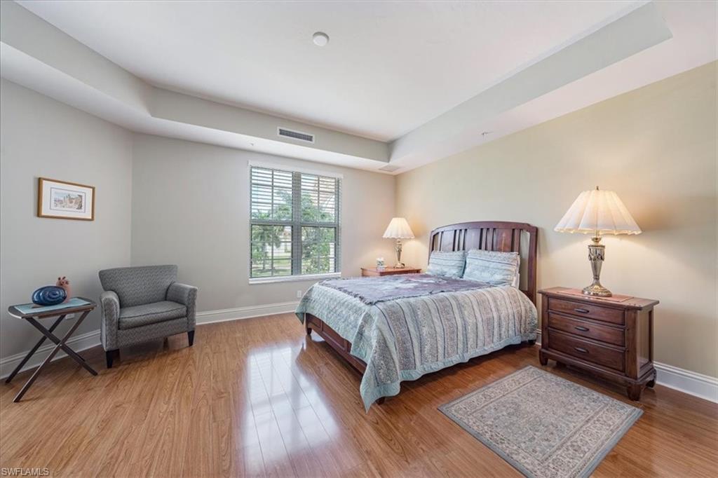 5068 Annunciation Cir 4210 Property Photo 13