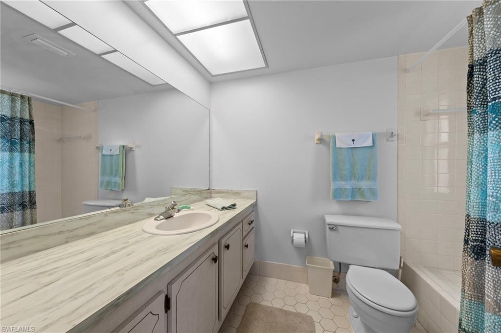 50 Glades Blvd 2 Property Photo 33